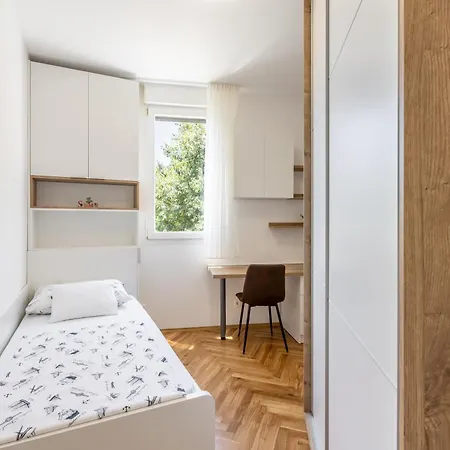 Luxury Apartment 