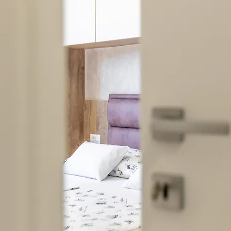 Apartment Ema 3